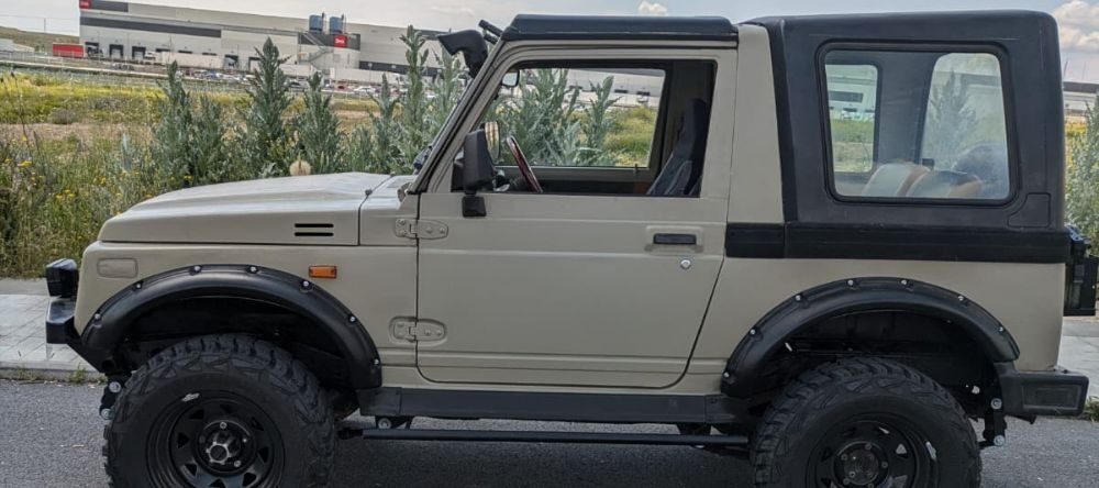 suzuki-samurai suzuki-samurai