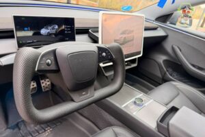 cambiar-volante-tesla