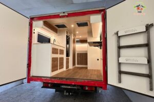 camion-vivienda-nissan-cabstar