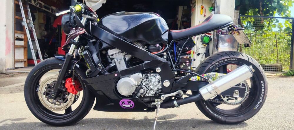 homologacion-kawasaki-zzr600