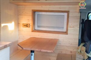 salon-ford-transit salon-ford-transit