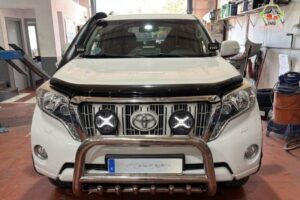 toyota-landcruiser-defensa