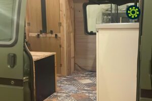 camper--ford-transit camper--ford-transit